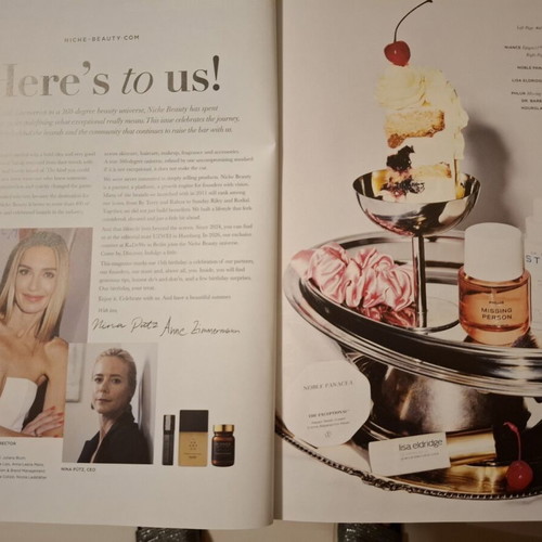 Niche Magazine like new about niche perfumes and more