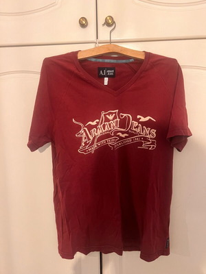 Armani Jeans t-shirt burgundy used, size L