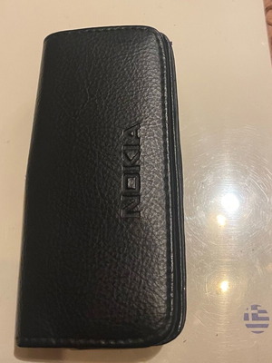 Nokia belt phone case used, leather with strong clasp