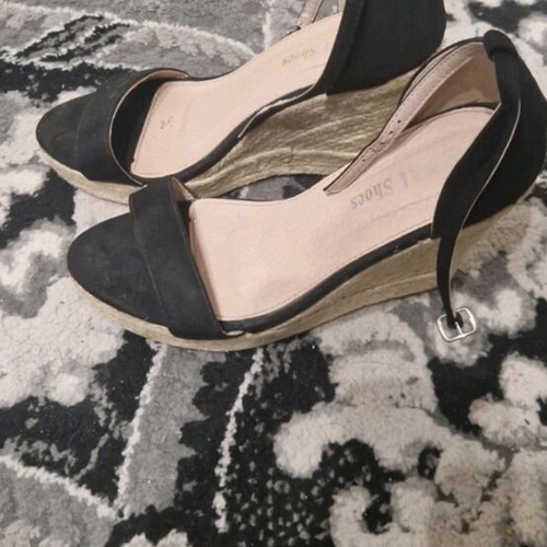 Black Platform Sandals Like New, Size 40