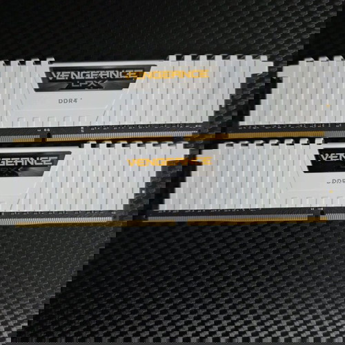 Corsair Vengeance LPX DDR4 16GB (2x8GB) 3200MHz CL16 καινούργιο