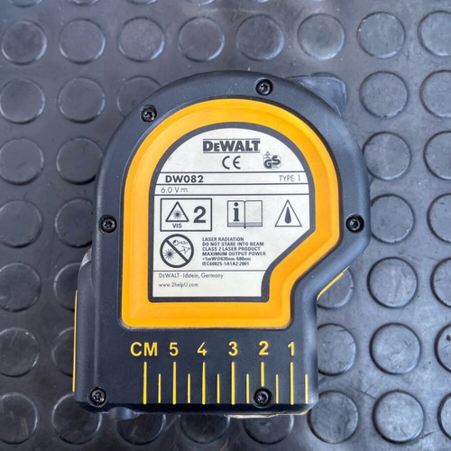 Dewalt DW082 Laser new