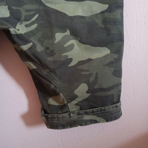Men's bermuda medium like new, green