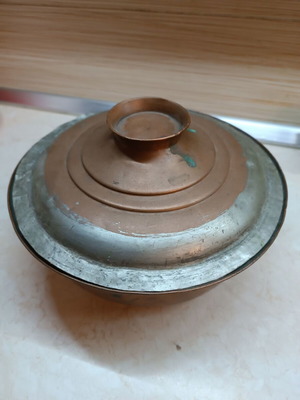 Copper pot 24 cm used with lid, old