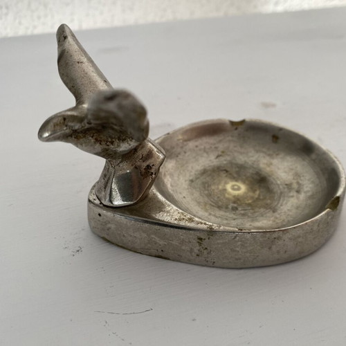Small brass ashtray like new