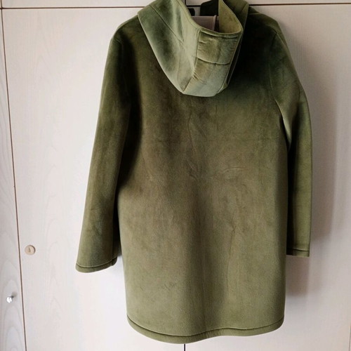 Warm coat new size Medium olive with hood