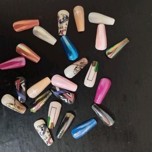 Fake plastic nails like new with base and clear polish
