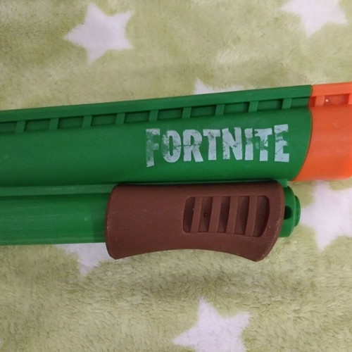 Nerf Super Soaker Fortnite Pump-SG water blaster used