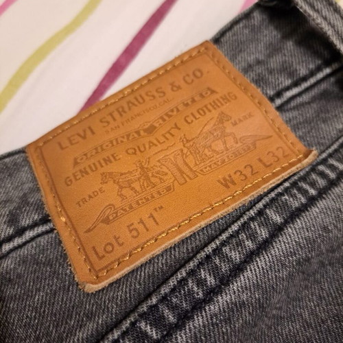 Levi's men's grey jeans W32/L32