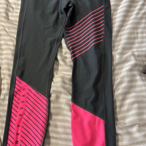 Under Armour fitness leggings like new, size S, gray and pink