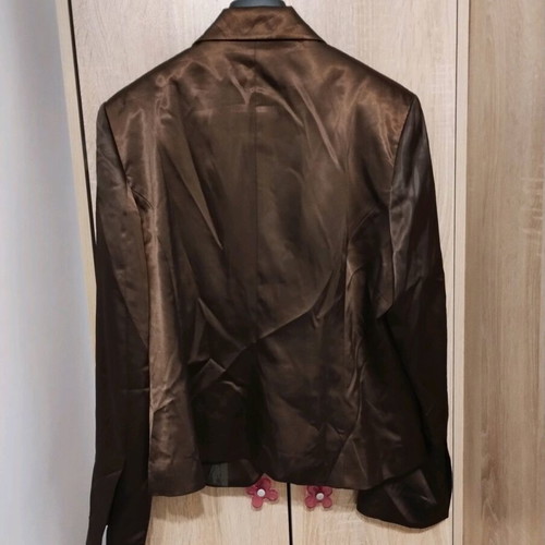 Lacrima satin jacket like new, brown, crystal clasp closure