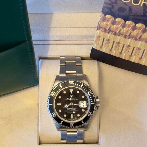 Rolex Submariner Date 16610 1995 like new, 40mm sapphire crystal