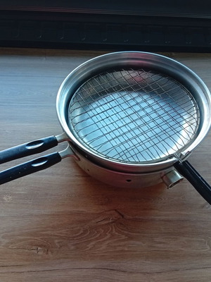 Cooking utensil used, rare, missing lid and plug