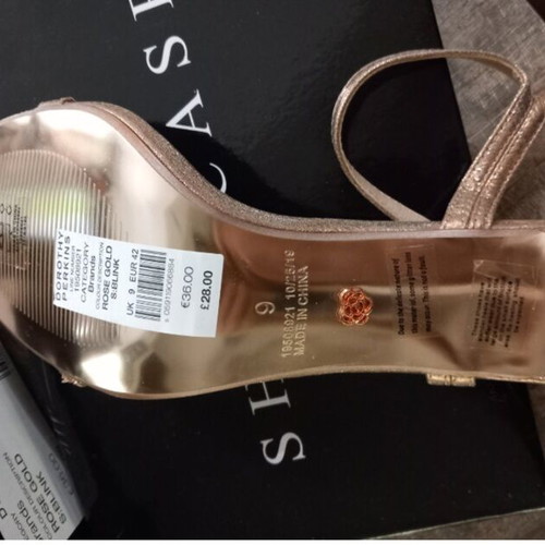 Showcase rose gold sandal new, size 42