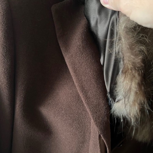 Rococo coat used with detachable fur collar, brown, size M