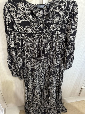 Boho dress small size black like new