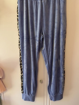 Tracksuit set purple like new