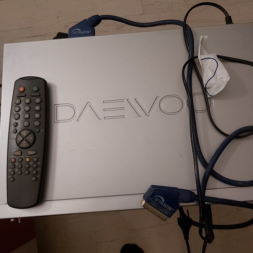 Daewoo DVD player used, fully functional