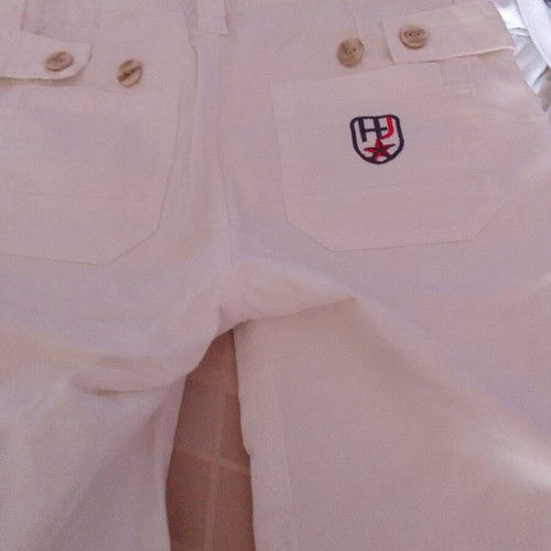 Heach bermuda shorts for boy 6 years like new, white with blue and red details