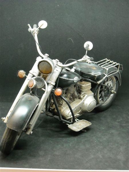  diakosmitiki vintage michani tipou "Harley Davidson" megali.