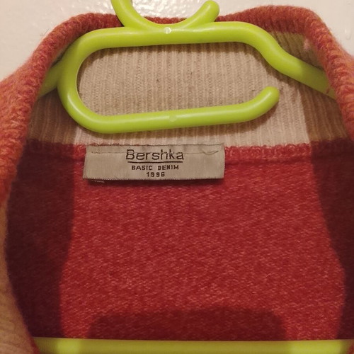 Bershka sweater like new, size M, orange