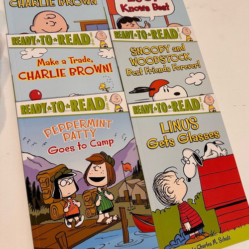 Peanuts Deluxe Bundle like new, 2 box sets and collection book
