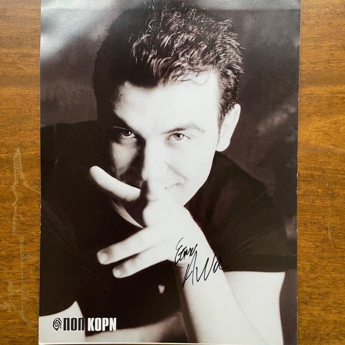 Personal autographs like new, pack of 8 pieces