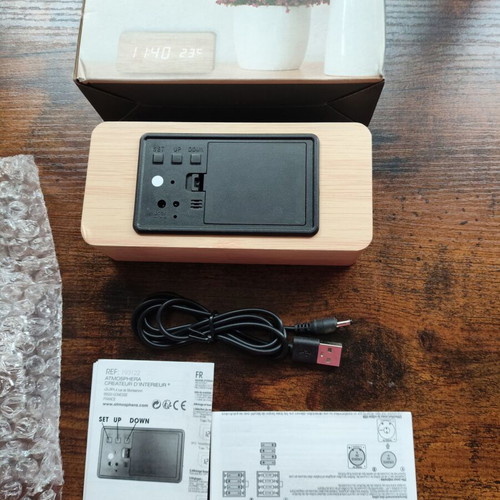 Digital table clock new 15cm x 4cm x 7cm