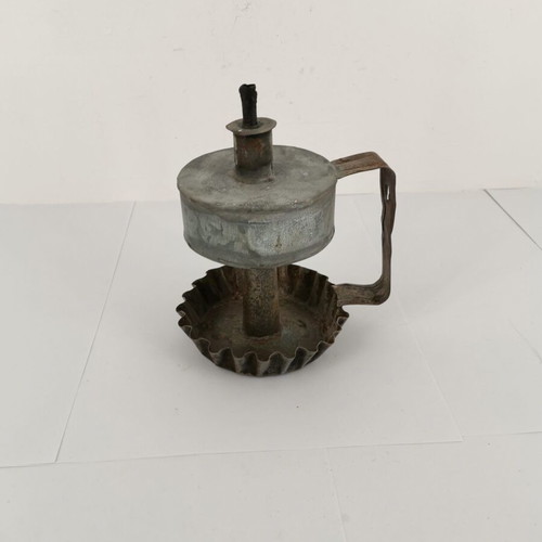 Λαδοφάναρο εποχής 1930 μεταχειρισμένο