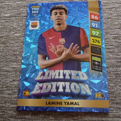 Panini FIFA 365 Adrenalyn XL 2025 Limited Edition collectible cards set of 5