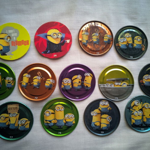 Chipicao Minions 2016 used paper and metal caps