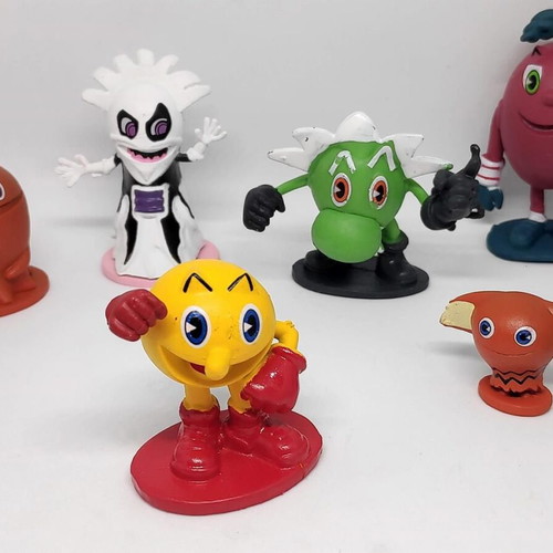 Pac-Man and the Ghostly Adventures collectible figure set of 12, like new