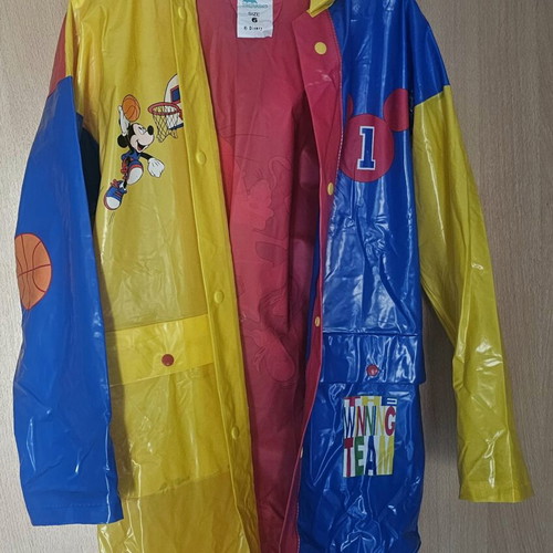 Disney Mickey & Goofy vintage kids' raincoat, size 6