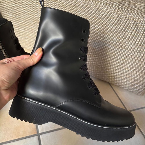 Designer Black Combat Boots Claudie Pierlot Size 40 Like New