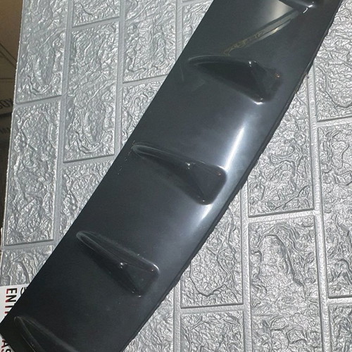 Shark bumper with 5 fins new