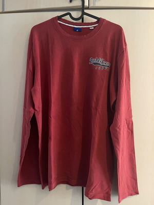 Jack & Jones long red blouse like new, size L