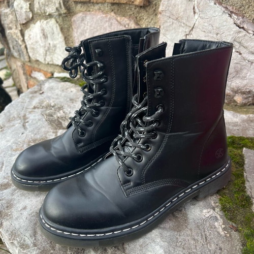 Dockers black ankle boots like new, size 40