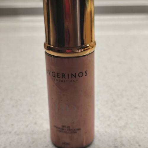 Avgerinos Cosmetics DD Face Cream 20SPF like new