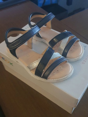 Geox kids sandals like new, size 25, blue and silver
