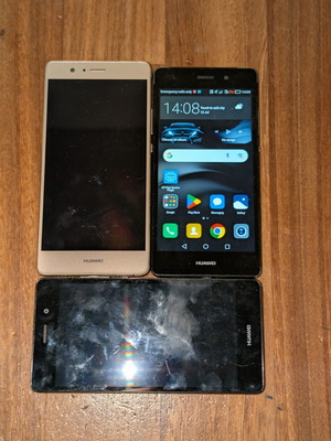 Huawei pack for parts with P9 Lite and P8 Lite used