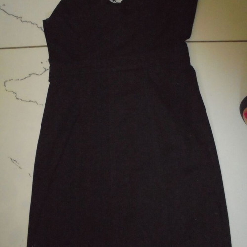 Madlen dress used small size black