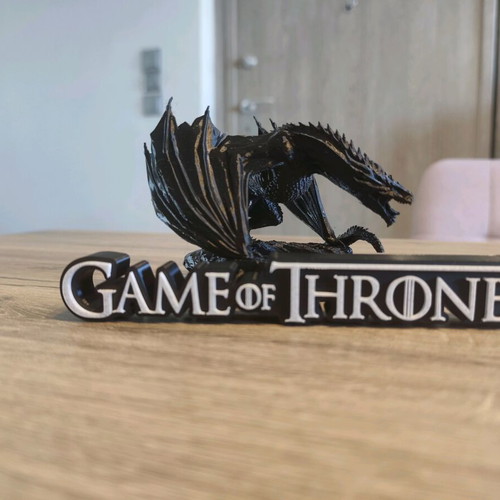 Game of Thrones 3D printed decorative set new with dragon and stand