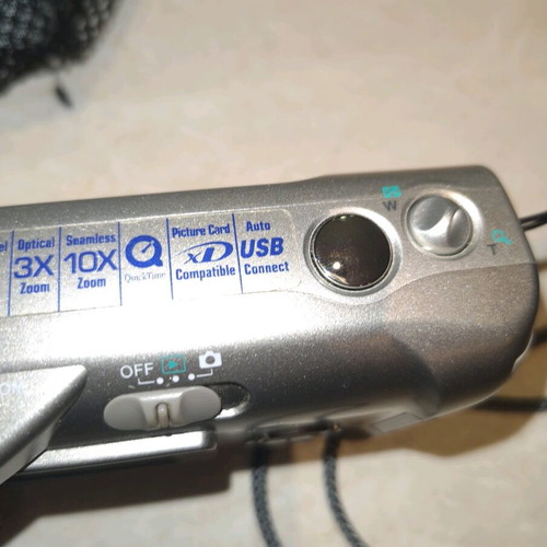 Olympus camera like new with case