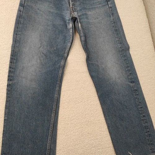 Levi's 501 L jeans used, size 32, cut with frayed hems