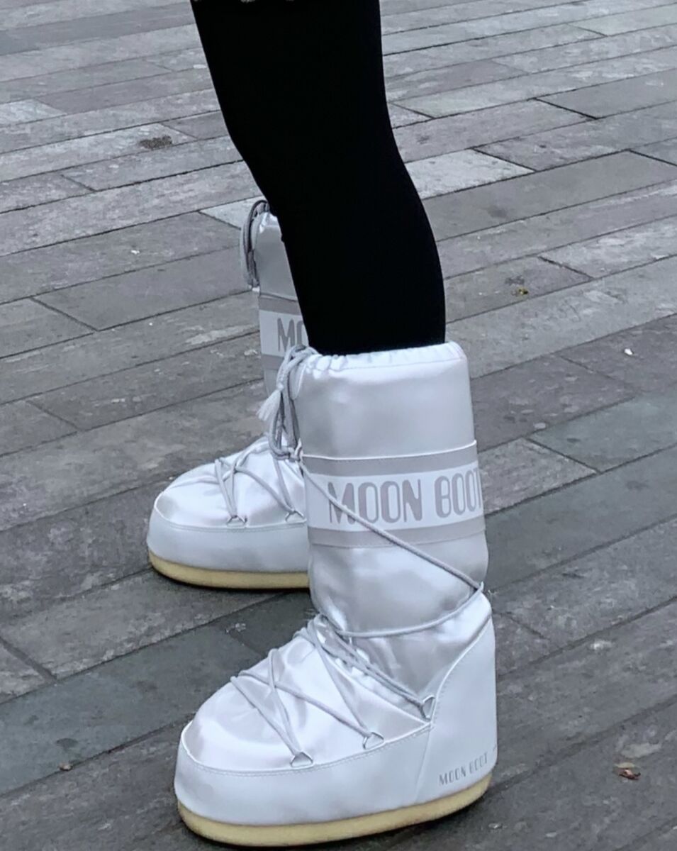 Moonboots ホワイト　サイズ39/41 536a0551f32e64102484d3626afab2
