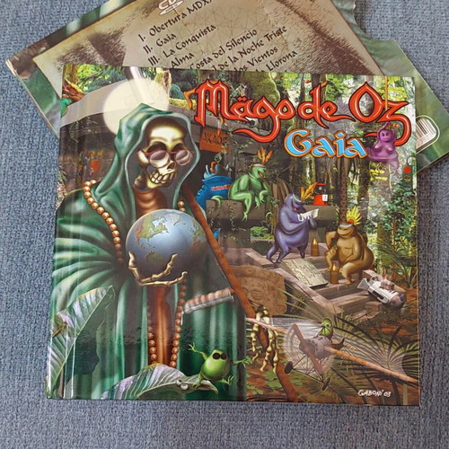 Mago De Oz Gaia CD like new, folk metal limited edition digibook