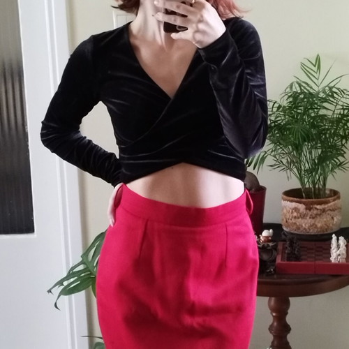 Black velvet top H&M like new, size S