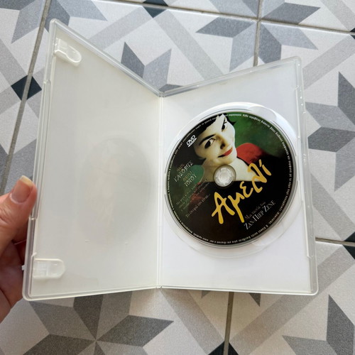 Amelie DVD like new, romantic with subtitles