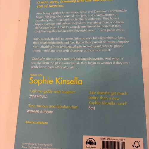 Surprise Me by Sophie Kinsella book like new, English