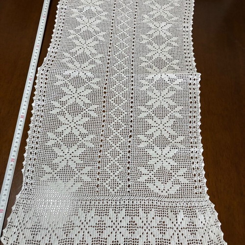 Doilies like new, set of 2-3 pieces